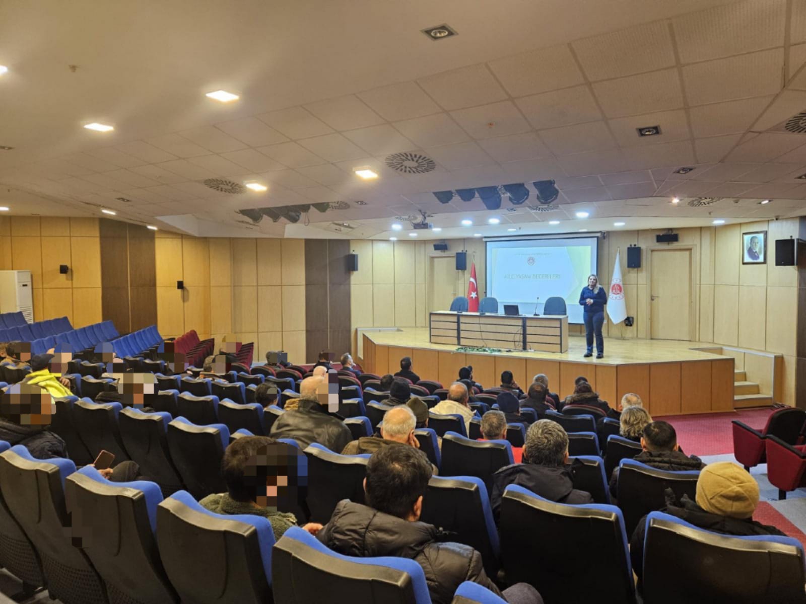  Aile Yaşam Becerileri Konusunda Eğitim Verildi.