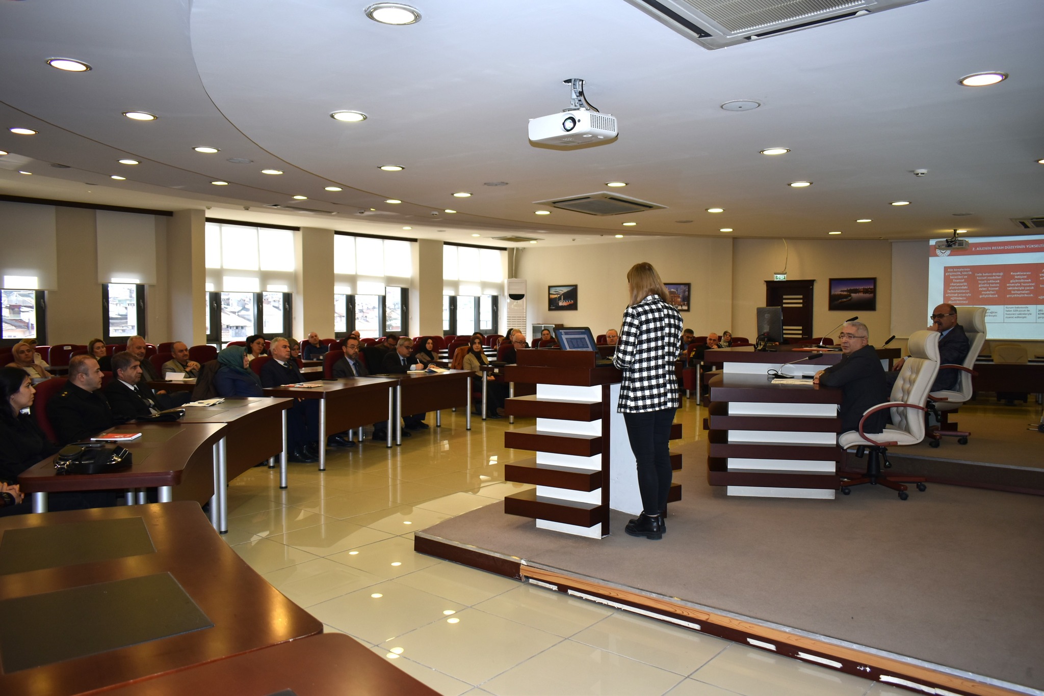 Ailenin Korunması ve Güçlendirilmesi Vizyon Belgesi İl Koordinasyon Kurulu Toplantısı Gerçekleştirildi.