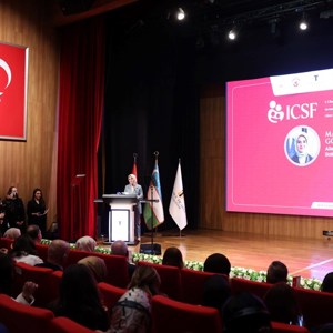 Bakanımız Göktaş, 1. Uluslararası Ailenin Güçlendirilmesi Konferansı Kapanış Oturumu'nda konuştu: - fotoğraf 3