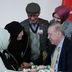Cumhurbaşkanı Erdoğan ve Bakanımız Göktaş Şehit Aileleri İle İftar Programı'na katıldı - fotoğraf 4