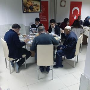 Gönül Köprüleri İftar Sofrasında Kuruldu!  - fotoğraf 4
