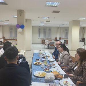 İftar sofrasında buluşarak gönül köprüleri kurdu. - fotoğraf 4