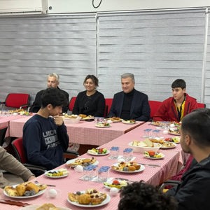 Balıkesir Milletvekilimiz Sayın Mustafa CANBEY Çocuklarımızla Sahurda Buluştu - fotoğraf 2