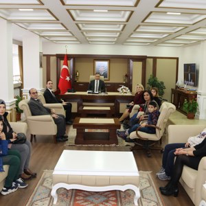 Valimiz Sayın Köksal Şakalar'a 3 Aralık Dünya Engelliler Günü Ziyareti - fotoğraf 1