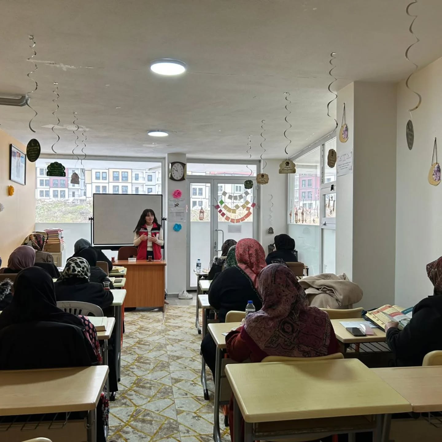 Bir Çocuğun Hayatına Sevgiyle Dokunmak: Koruyucu Aile