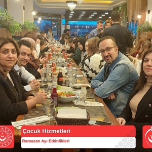 İl Müdürlüğümüz Koordinesinde Hayırseverlerimiz ve Çocuklarımız Aynı Sofrada Bir Araya Geldi - fotoğraf 1