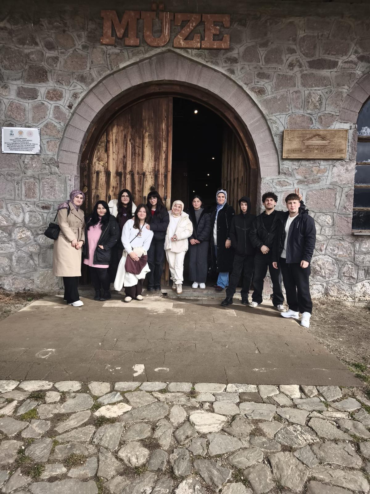 Bafra SHM’den Çocuklara Ladik Kayak Merkezi Gezisi