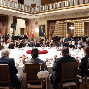 Aile ve Sosyal Hizmetler Bakanımız Göktaş, TBMM'deki şehit aileleri ve gazilerle iftar programında konuştu - fotoğraf 4