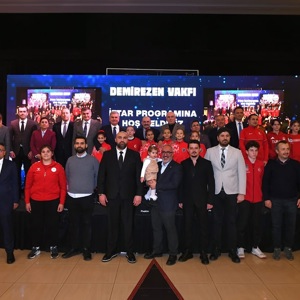 Türkiye’de Bir İlk: "Spor Bir Ömre İftar" Programı Balıkesir’de Gerçekleşti - fotoğraf 1