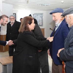 Dünümüzün tecrübesi, bugünümüzün ışığı kıymetli büyüklerimizle bir aradayız... - fotoğraf 6