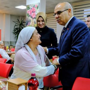 Huzurevi’nde Gönülleri Buluşturan İftar Programı - fotoğraf 4