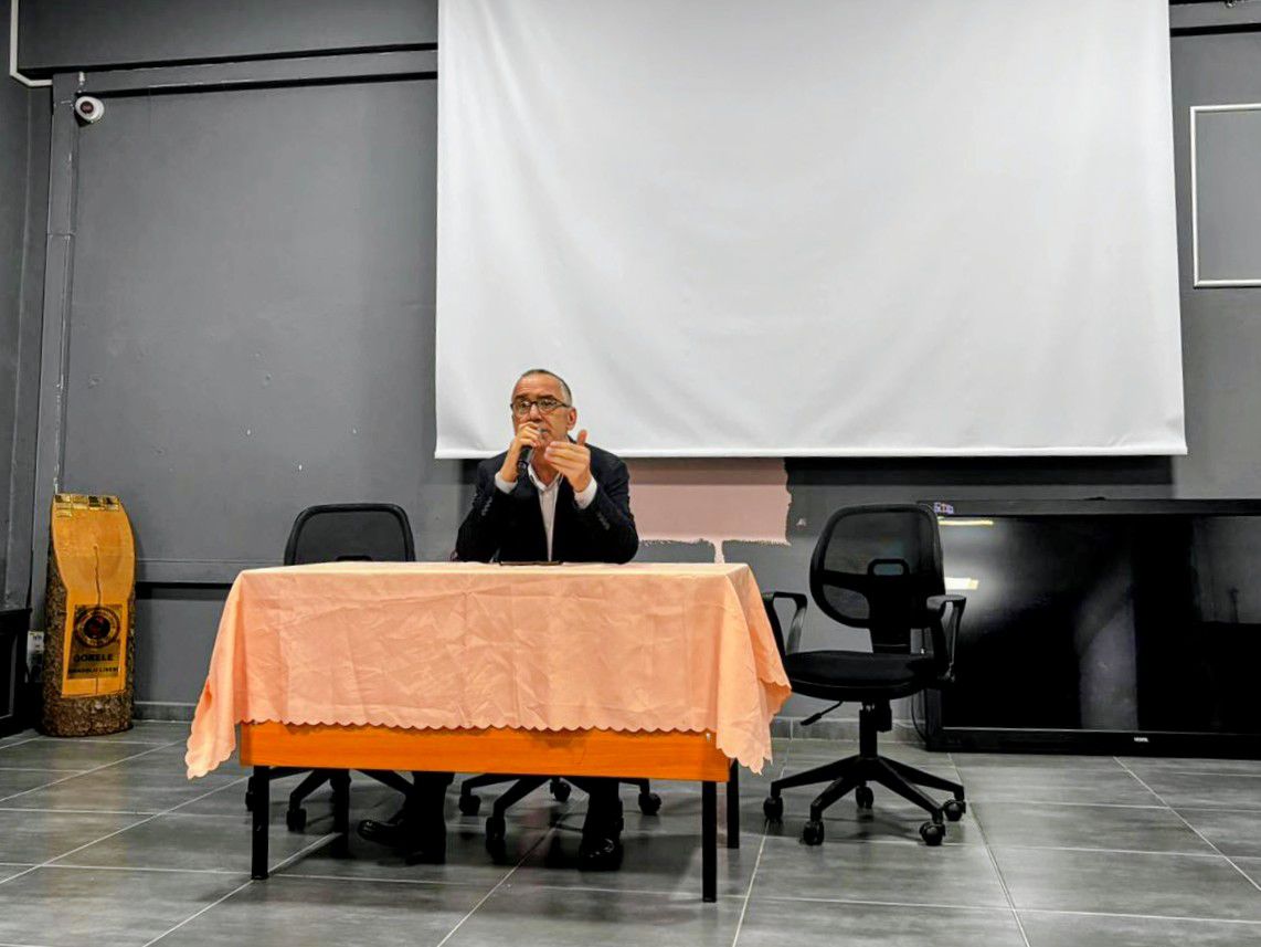 #VatanVeKahramanlıkBuluşmaları’nda Gazi Ulvi ATMACA Öğrencilerle Buluştu.