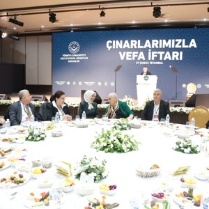 Aile ve Sosyal Hizmetler Bakanımız Göktaş, "Çınarlarımızla Vefa İftarı" programında konuştu - fotoğraf 3