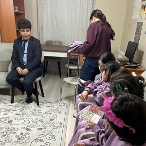Aziz şehitlerimizin kıymetli yakınlarıyla iftar sofrasındayız. - fotoğraf 6