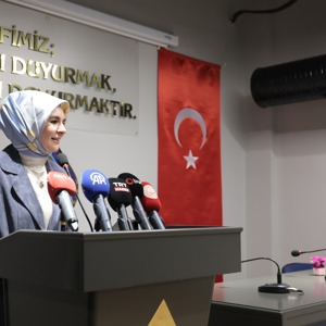 Bakanımız Mahinur Özdemir Göktaş, Yoksullara Yardım ve Eğitim Vakfı iftarında konuştu: - fotoğraf 2