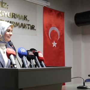 Bakanımız Mahinur Özdemir Göktaş, Yoksullara Yardım ve Eğitim Vakfı iftarında konuştu: - fotoğraf 2