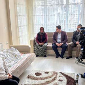 İl Müdürümüz Sayın Ender YANIK’tan Kıymetli Kardeşimize Ziyaret - fotoğraf 1