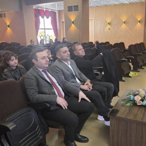 Ayvalık’ta "Vatan ve Kahramanlık Buluşmaları": Gazilerimiz Gençlerle Bir Araya Geldi - fotoğraf 4