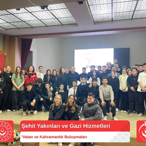 Ayvalık’ta "Vatan ve Kahramanlık Buluşmaları": Gazilerimiz Gençlerle Bir Araya Geldi - fotoğraf 1