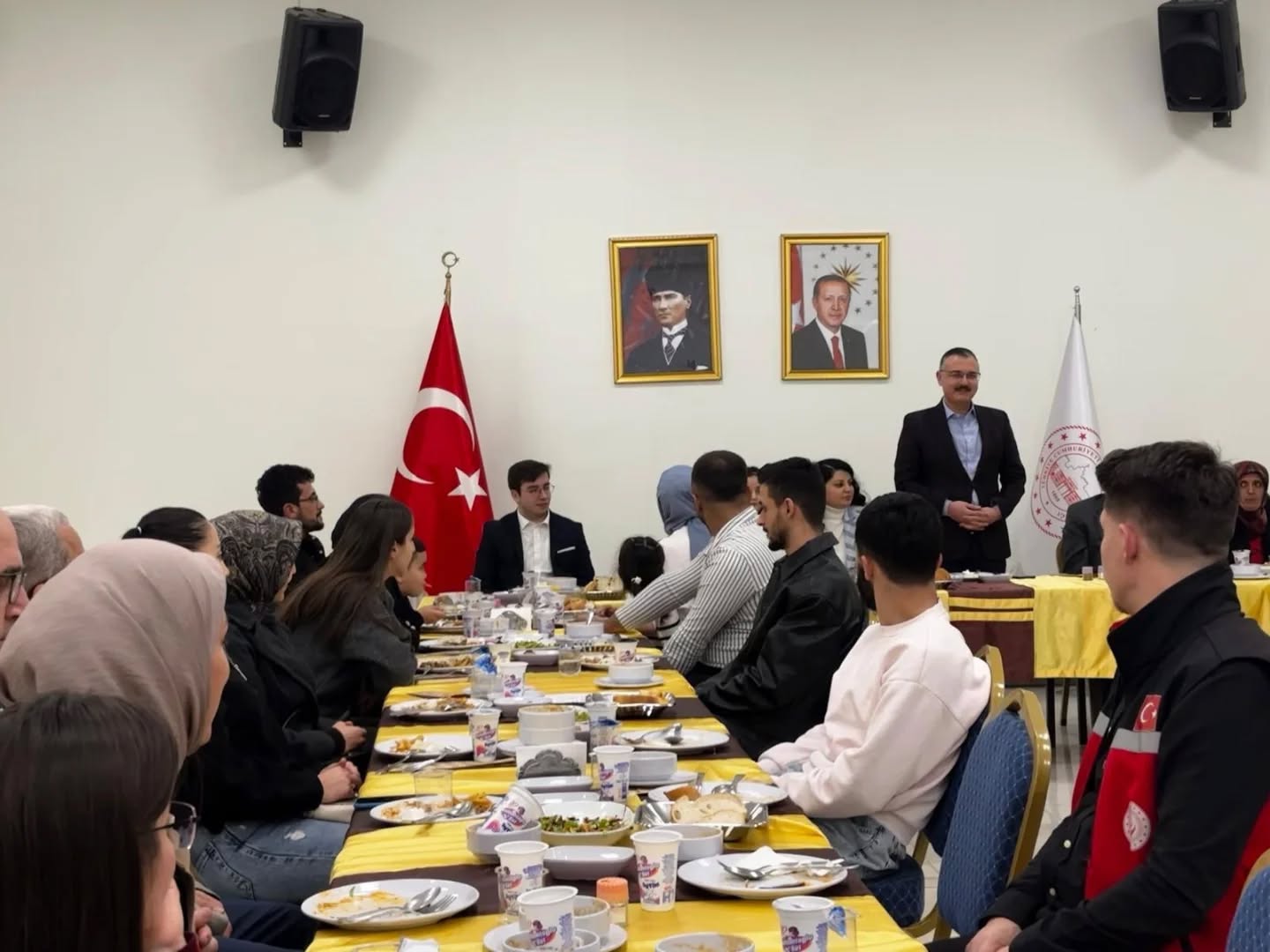 Evlenecek Gençler ve Koruyucu Ailelerle Boyabat’ta İftar Programı