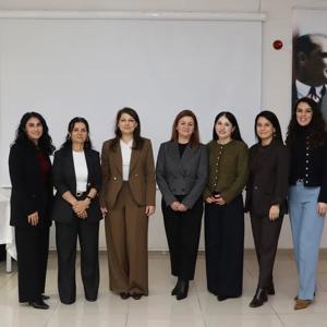 Kadına Yönelik Şiddetle Mücadele İl Eylem Planı Çalıştayı Gerçekleştirilmiştir. - fotoğraf 6
