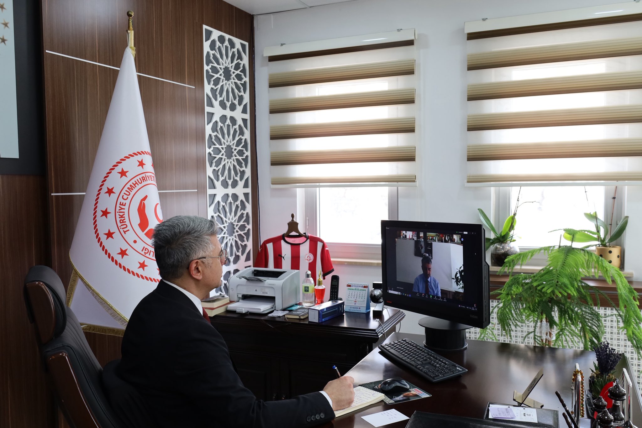 Bakan Yardımcısı Zafer Tarıkdaroğlu Başkanlığında İl Müdürleri Toplantısı