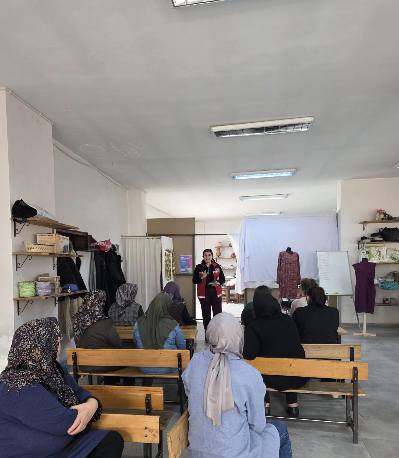 ADEM Kursiyerlerine KADES Uygulaması Hakkında Bilgilendirme 