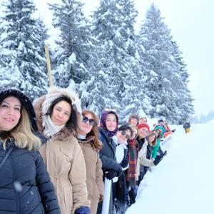 Kadınlar Zirvede: “Güçlü Kadın, Güçlü Türkiye” Etkinliği Gerçekleştirildi. - fotoğraf 2