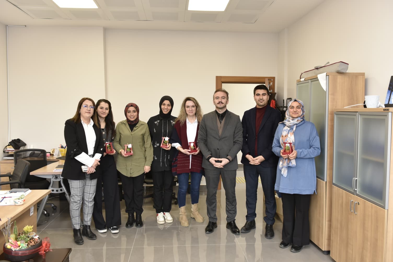 Bugün İl Müdürlüğümüzde çiçekler açtı! 