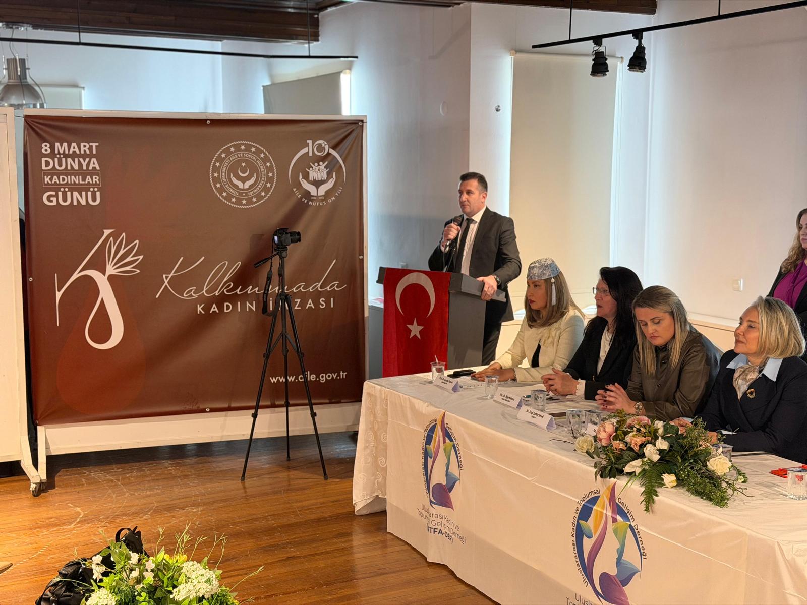 8 Mart Dünya Kadınlar Günü kapsamında “Türk Dünyasında Kadın ve Türkçemiz” Söyleşisi Gerçekleştirildi