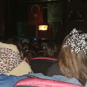 Çocuklarımız Geleneksel Gölge Oyunu ile Eğlendi! - fotoğraf 4