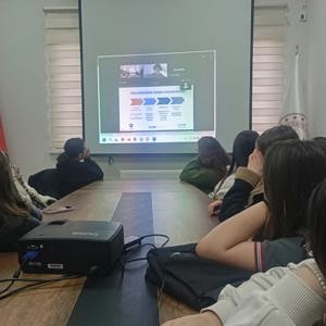 Müdürlüğümüze bağlı koruma ve bakım altında bulunan çocuklarımız, çocuk hakları konusunda farkındalıklarını artırmak için önemli bir eğitime katıldı. - fotoğraf 1