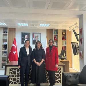 Bakanlığımız Daire Başkanları Sayın Meliha DOĞAN ve Sayın Ayşe YILDIRIM, Saha Çalışması Kapsamında İl Müdürümüz Sayın Emine BÖÇKÜN’ü Ziyaret Etti - fotoğraf 1