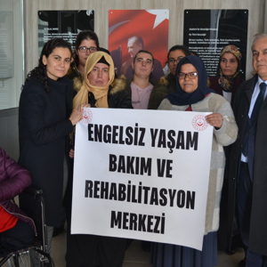 3 Aralık Dünya Engelliler Günü il müdürlüğümüz ve Engelsiz, Yaşam, Bakım ve Rehabilitasyon Merkezi tarafından düzenlenen etkinliklerle kutlandı - fotoğraf 13