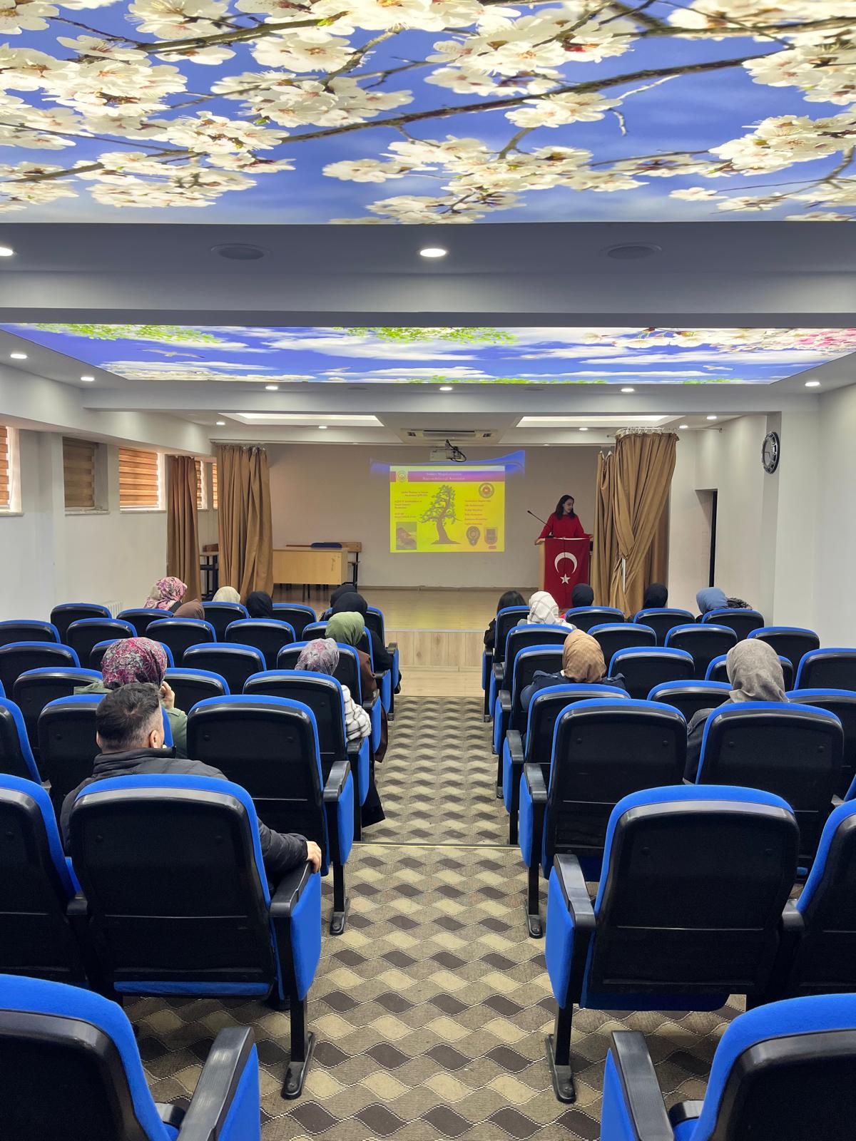 Kadına Yönelik Şiddetle Mücadele Eğitimi Düzenlendi