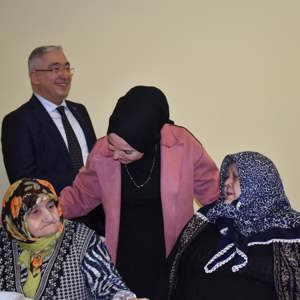 Geçmişin Mirası, Bugünün Hazinesi: Kıymetli Büyüklerimizle Bir Aradayız - fotoğraf 1