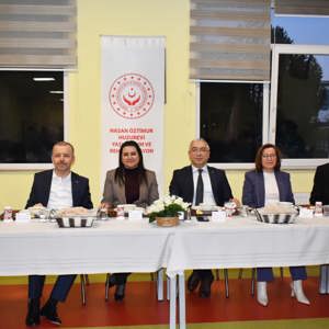 Geçmişin Mirası, Bugünün Hazinesi: Kıymetli Büyüklerimizle Bir Aradayız - fotoğraf 4