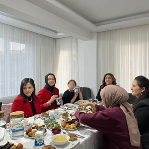 Bakanlığımız Daire Başkanları ve İl Müdürümüz Çocuklarımızla İftar Sofrasında Buluştu - fotoğraf 1