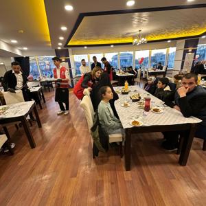SED hizmetimizden yararlanan kıymetli ailelerimizle birlikte iftar programında bir araya geldik. - fotoğraf 2
