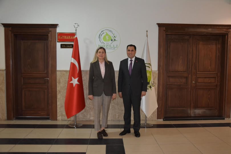 İl Müdürümüz İlkay Türkoğlu, Nazilli Kaymakamımız Sayın Huriye Küpeli Kan’ı makamında ziyareti