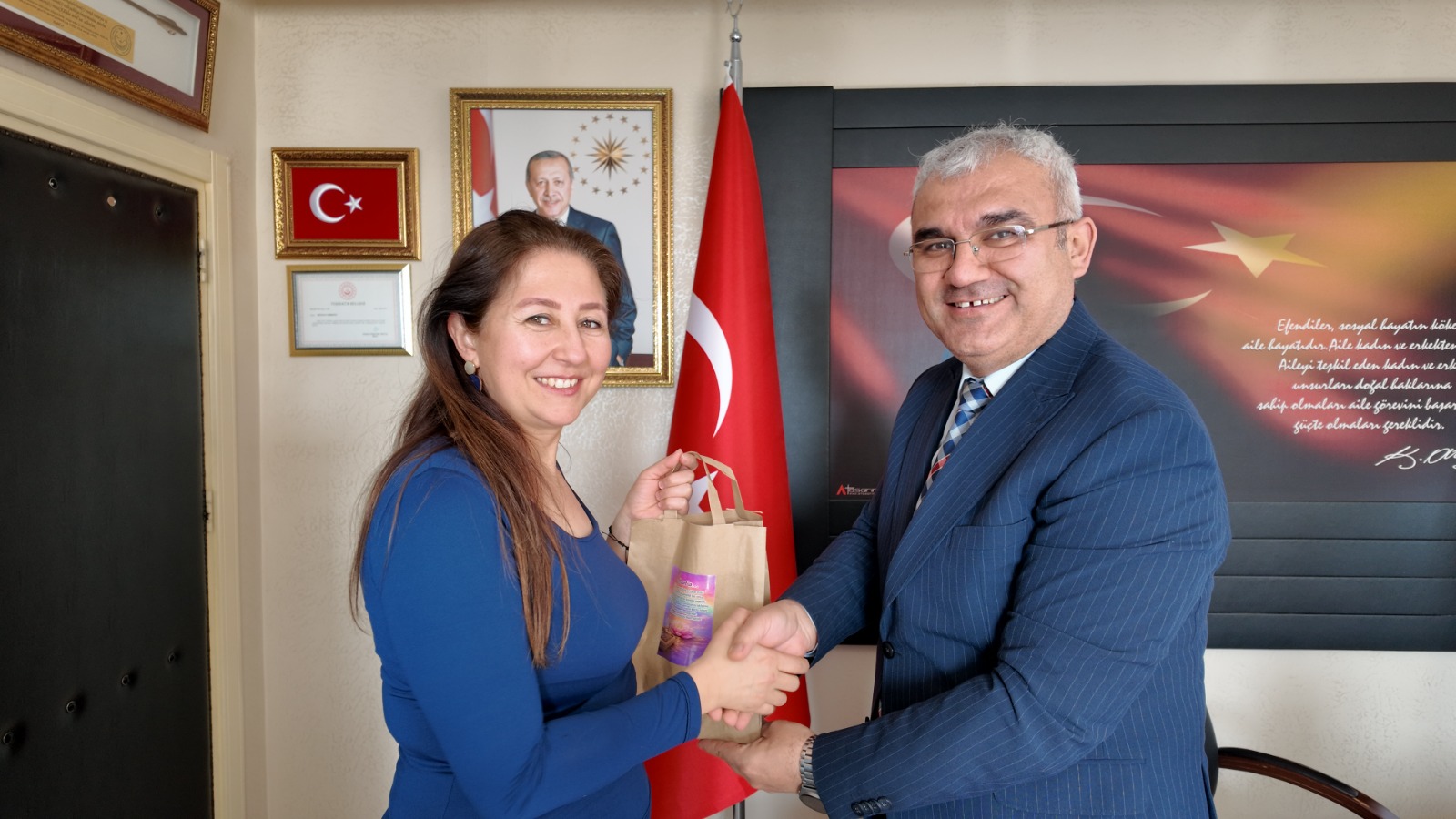 8 MART DÜNYA KADINLAR GÜNÜ