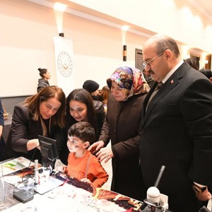 “Aileyle Güçlenen Nesiller” İftar Programı Geniş Katılımla Gerçekleşti - fotoğraf 14