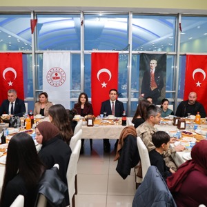 Bulancak’ta Ebeveyn Kaybı Yaşamış Çocuklar İçin Anlamlı İftar Programı - fotoğraf 1