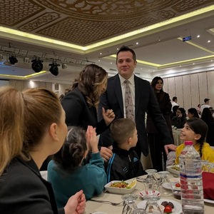 VakıfBank Ev Sahipliğinde Çocuklarımız İçin “Gönül Sofraları” İftar Programı Düzenlendi - fotoğraf 11