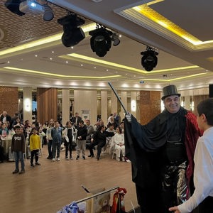 VakıfBank Ev Sahipliğinde Çocuklarımız İçin “Gönül Sofraları” İftar Programı Düzenlendi - fotoğraf 9