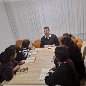 İl Müdürümüz Sayın Serdar Demirci Çocuk Evleri Koordinasyon Merkezi Müdürlüğündeki Değerli Evlatlarımızla İftar Yaparak, Ramazan Ayının Manevi Atmosferini Kıymetli Yavrularımızla Birlikte Yaşadı. - fotoğraf 2