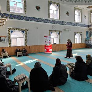 Ramazan Ayı Boyunca Camilerimizde Gerçekleştirilen Mukabele Programlarında Koruyucu Aile Hizmet Modeli Hakkında Tanıtım ve Bilgilendirme Çalışmaları Yapıldı. - fotoğraf 3