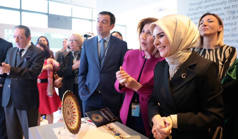 Aile ve Sosyal Hizmetler Bakanlığı ve Hepsiburada, Türk Girişimci Kadınların Emeğini Dünyayla Buluşturdu