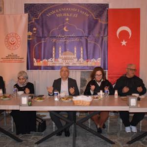 Tarihin Gölgesinde, Maneviyatın Huzurunda Bir Aradayız - fotoğraf 1