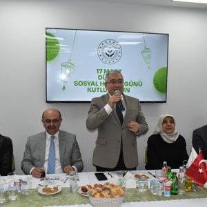 Dünya Sosyal Hizmet Günü’nde "Büyük Aile İftarı" Heyecanı - fotoğraf 5